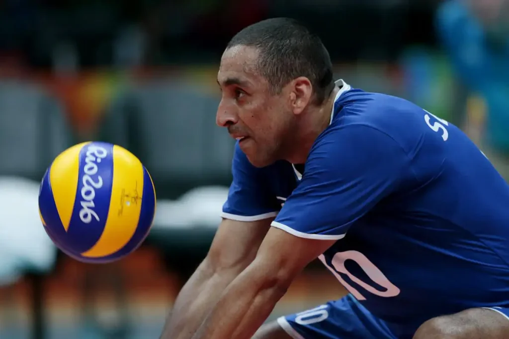 Huyền thoại Sergio Dutra Santos libero xuất sắc nhất thế giới mọi thời đại