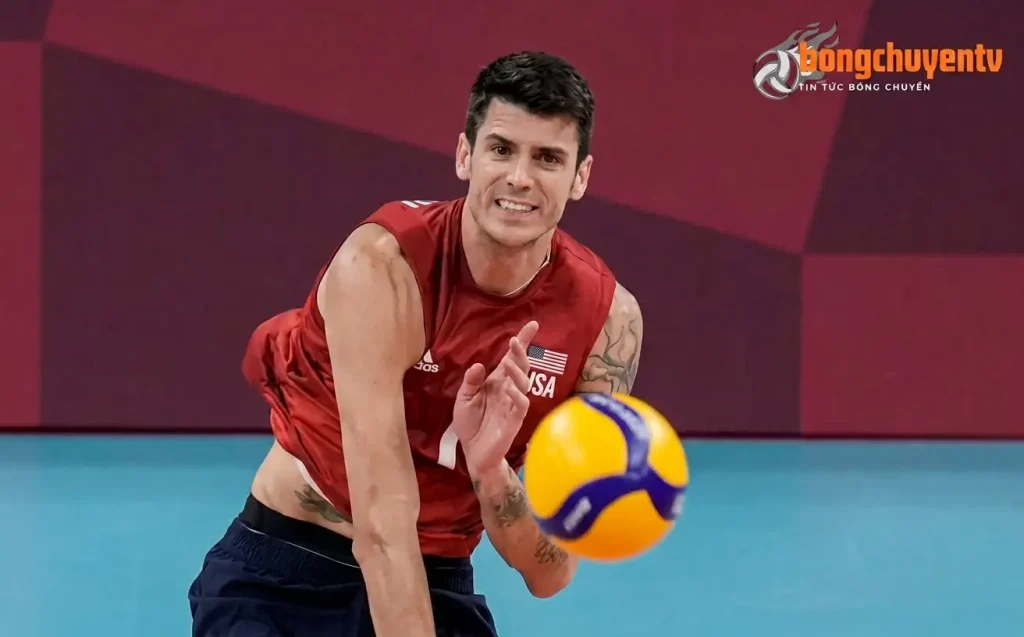 Matthew Anderson thi đấu trong màu áo của Hoa Kỳ