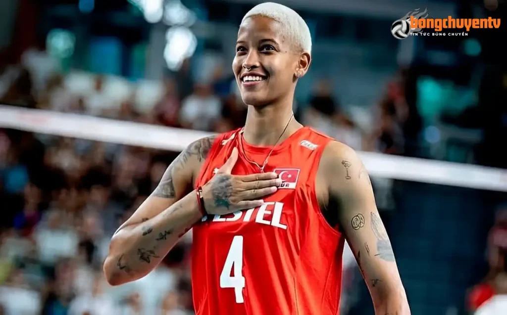 Melissa Vargas – Trụ cột hàng công của CLB Fenerbahçe Opet.