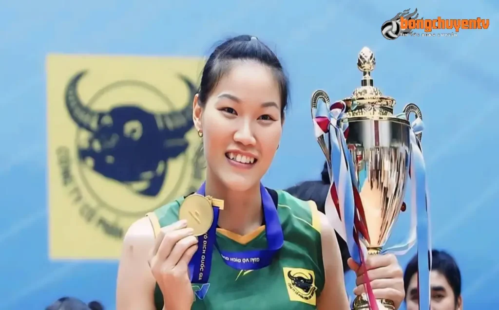 Nguyễn Thị Ngọc Hoa gắn bó trọn đời với VTV Bình Điền Long An
