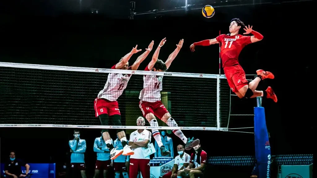 Yuji Nishida thực hiện cú bật nhảy cao nhất trong sự nghiệp bóng chuyền