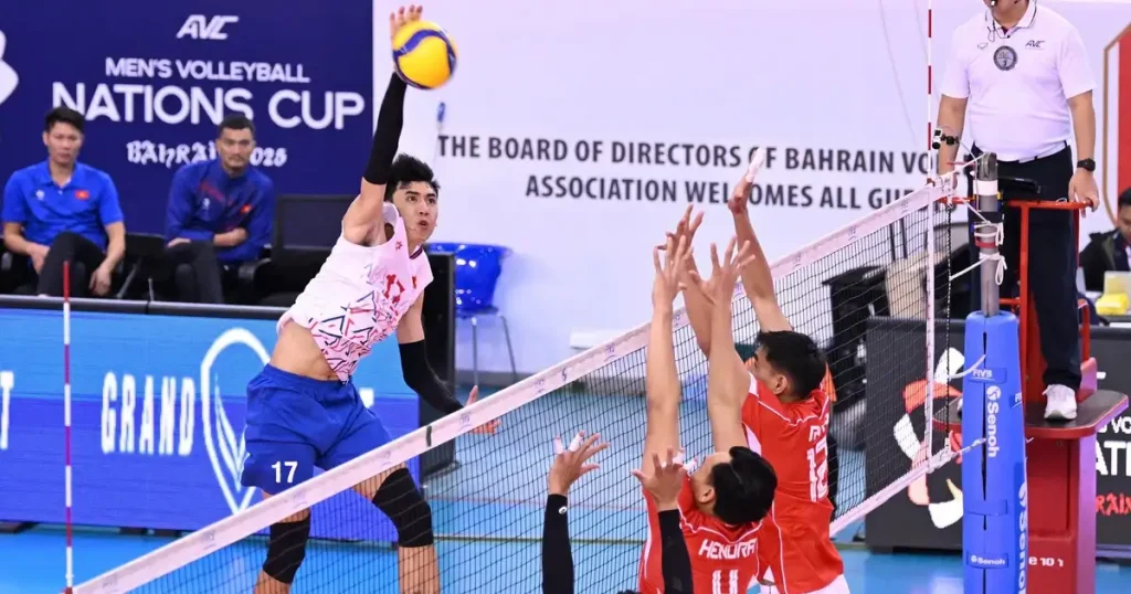 Cú đập bóng ghi điểm Set point bóng chuyền đầy uy lực!